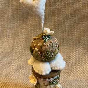 Lily of the Valley and White Heart Wooden Spool by Christine Shively Benjamin  Image: Back view