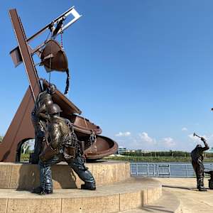 Labor by Matthew Placzek 