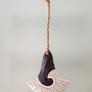 Hammerhead XL VI (x-large) by Jo Richards Hooker Artist 