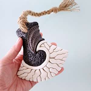 Hammerhead XL (small) by Jo Richards Hooker Artist 