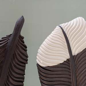 Huia Feather III by Jo Richards Hooker Artist