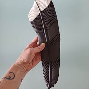 Huia Feather III by Jo Richards Hooker Artist