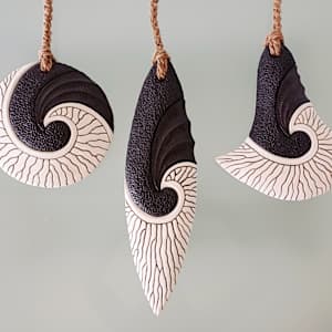 Ocean XX II (x-large) by Jo Richards Hooker Artist 