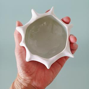 Reef Finned Bowl X I (small) by Jo Richards Hooker Artist 