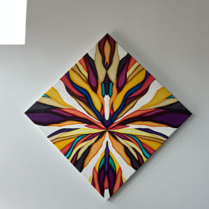 Garrish Suhn (Garish Sun) by Lee Clarke 