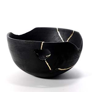 Kintsugi Wanabe by Andreas Krätschmer 