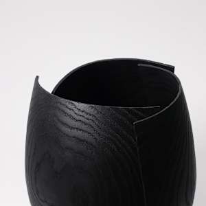 Bloom IV by Andreas Krätschmer, Image 2.