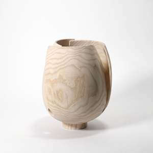 Bloom VI by Andreas Krätschmer, Image 3.