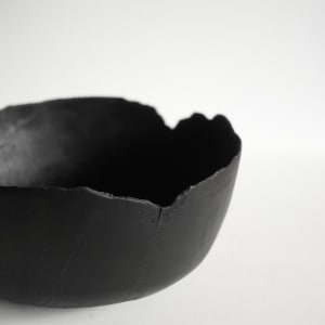 Thin black bowl, Image 3.