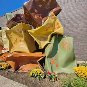 Parece Mentira (It Seems Unreal) by Sasha Primo, Romeo Sosa 