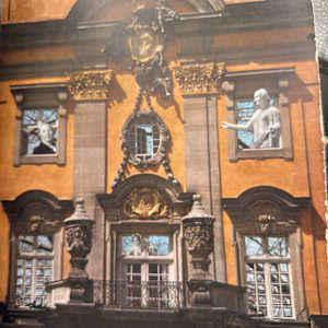 Great House by Kelly K. Pontoni 