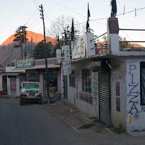 Market, Dhanolti, Uttarakhand (2005) by Sanjay Marathe