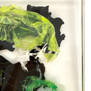 Lettuce Be Friends by Calina Hiriza  Image: "Lettuce Be Friends" – Acrylic paint skin, in resin, detail