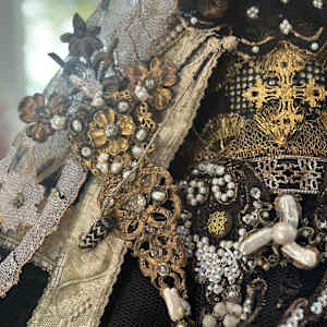 Virgen de la Soledad by Susana Ramos 