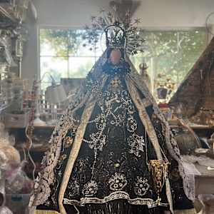 Virgen de la Soledad by Susana Ramos 