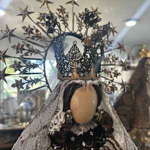 Virgen de la Soledad by Susana Ramos 