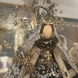 Virgen de la Soledad by Susana Ramos 