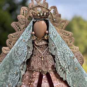 Divina Infanta, Guadalupe Baby by Susana Ramos 