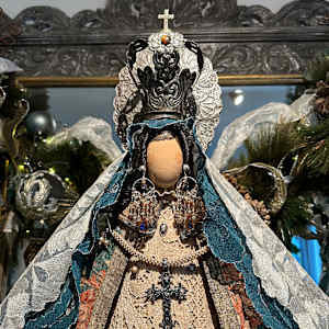 Virgen de Izamal by Susana Ramos 
