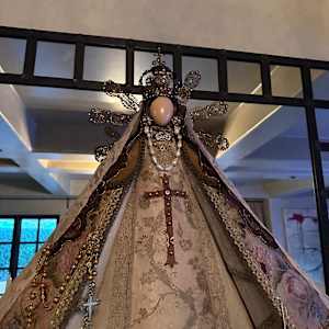 Virgen by Susana Ramos 