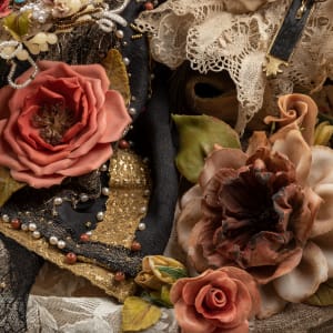 Monja Coronada by Susana Honold Ramos 