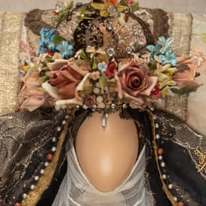 Monja Coronada by Susana Honold Ramos 