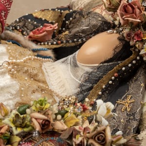 Monja Coronada by Susana Honold Ramos 