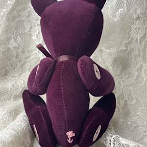 Velveteen Sachet Bear, Medium, Royal Red by Susan Detroy 