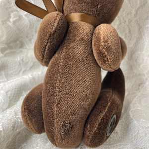 Velveteen Sachet Bear, Brown, Jointed by Susan Detroy 