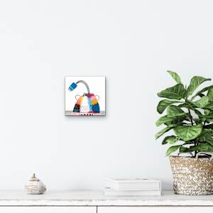 Funky Wonky Vase 6 by Robin Kerr  Image: In situ