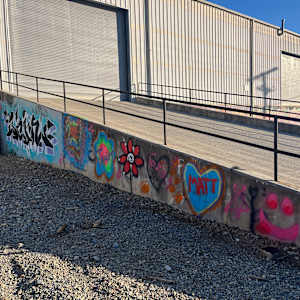 Free Wall Mural 