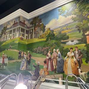 Hotel Roanoke: The Regency Room by Andrew Karoly, Louis Szántó