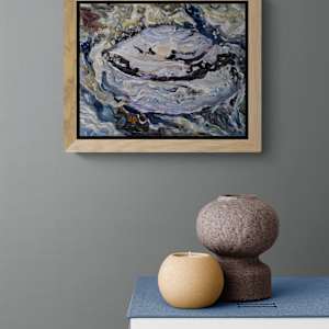 Varnish Clamshell in the Flow by Terrill Welch 