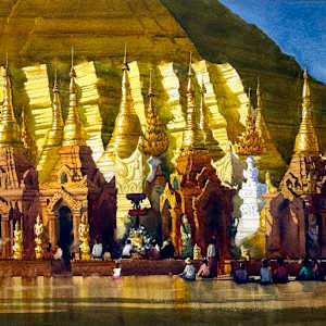 Shwedagon by Aung Thin Oo