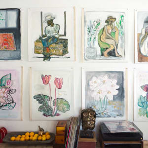 Signora in Hat with Fiddle Leaf Fig 