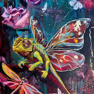 Keeper of Shifting Realms by Linda McClure