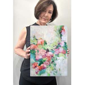 Flower Power Study 7 by Shirley Williams  Image: Artist Shirley Williams holding Flower Power Study 7 to show scale
