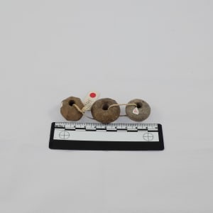 Clay bead 