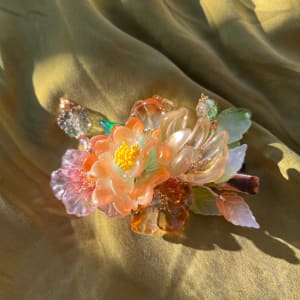 A Glamorous Feast Hair Clip by Aodunne Uriankhai