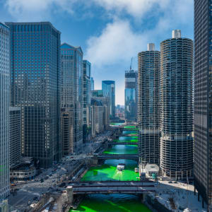Green Chicago River by Arturo Gonzalez
