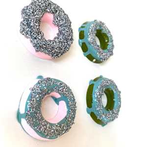 Cake 4 by Shiri Phillips 