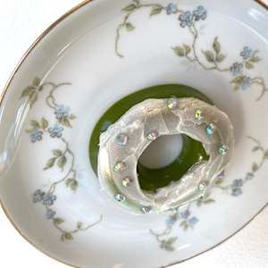 Donut 2 by Shiri Phillips 
