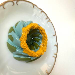 Cake #8 by Shiri Phillips 