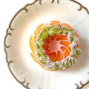 Cake #9 by Shiri Phillips 