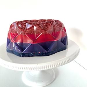 Large Bundt 1 by Shiri Phillips 