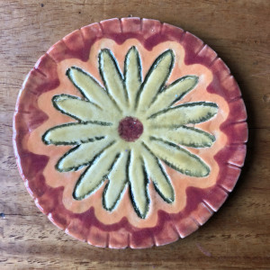 Daisy coasters, lots of colors by Nell Eakin 