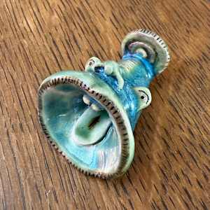 Screaming Green MeMe II by Nell Eakin 