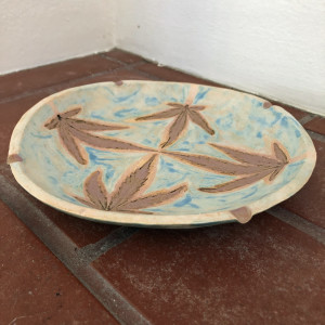 The Slightly Cloudy 4 leaf impression tray by Nell Eakin 