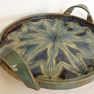 Splendora the tray with handles by Nell Eakin 