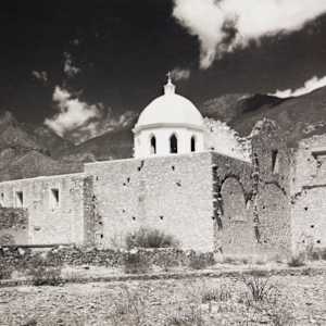 Mision de Bucareli by Jorge Gasteazoro